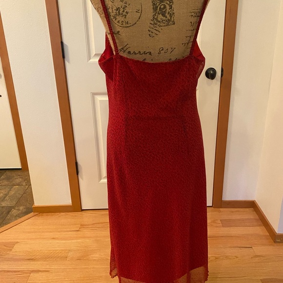 🌷 Meghan Matthews  dress. Size 16. Red. Gently used. Great condition. - Picture 3 of 5